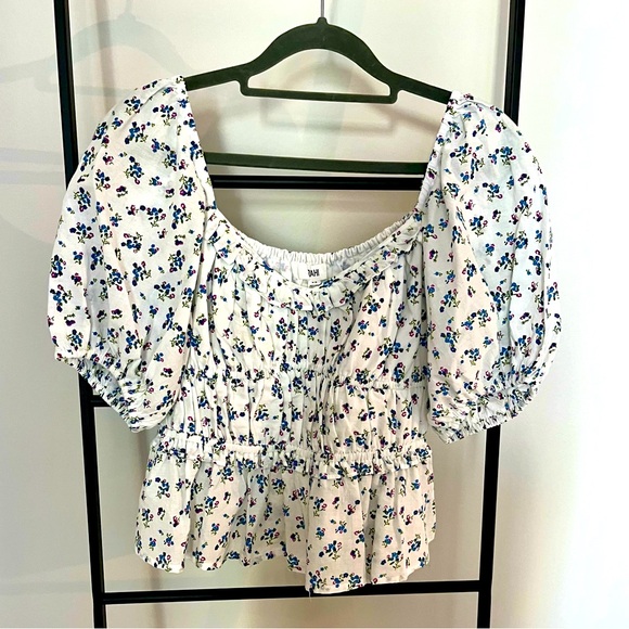 Rahi Crop Top - Picture 1 of 3